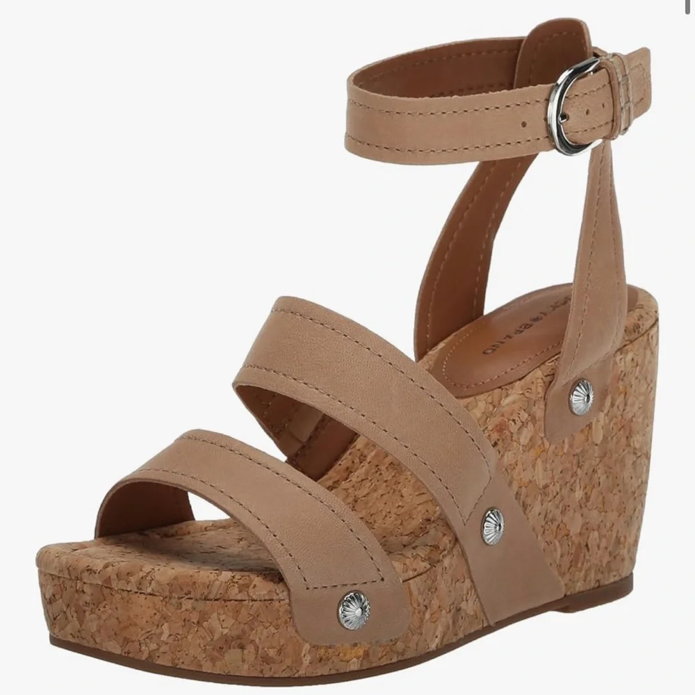 Lucky Brand Women's Valintina Wedge Sandal